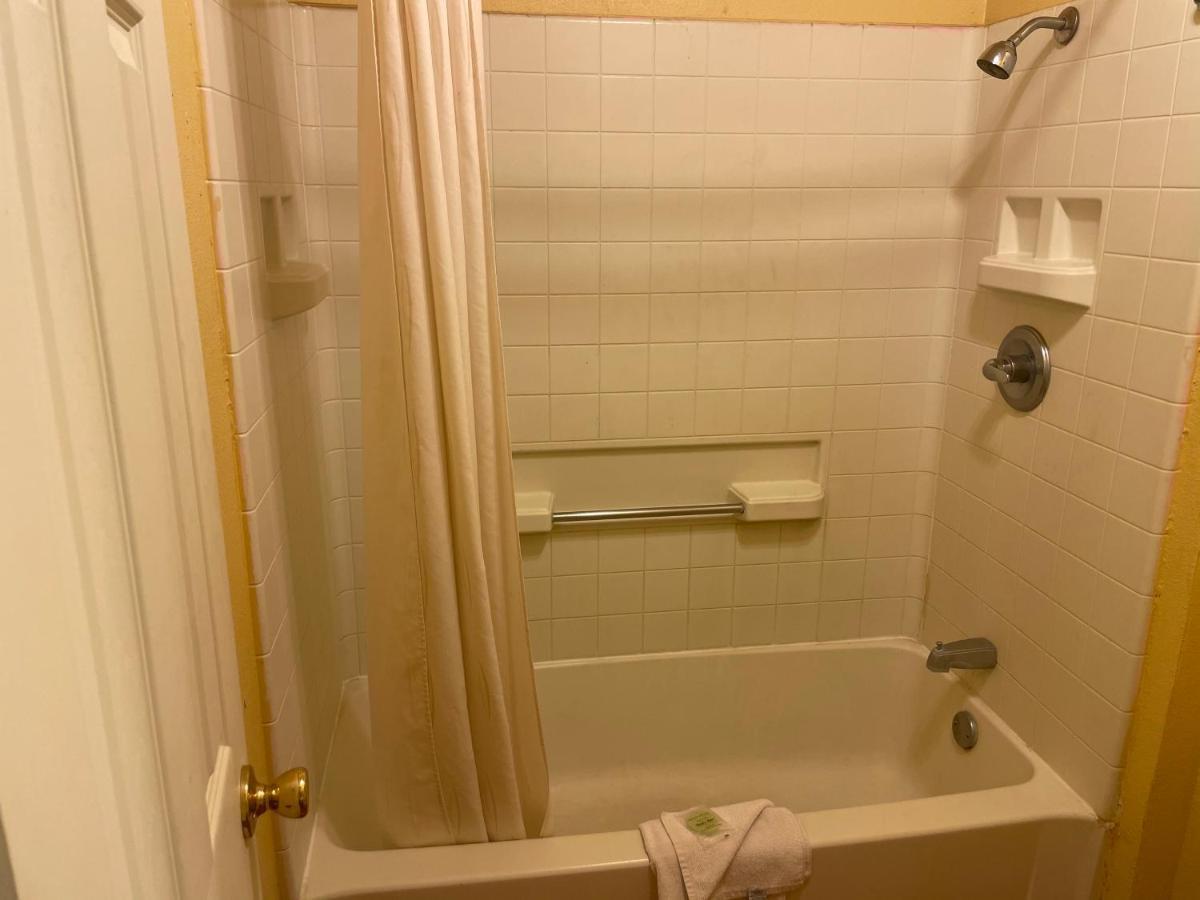 Dilley Executive Inn Dış mekan fotoğraf